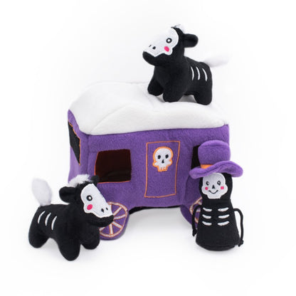 ZippyPaws – Burrow Carruaje Embrujado de Halloween